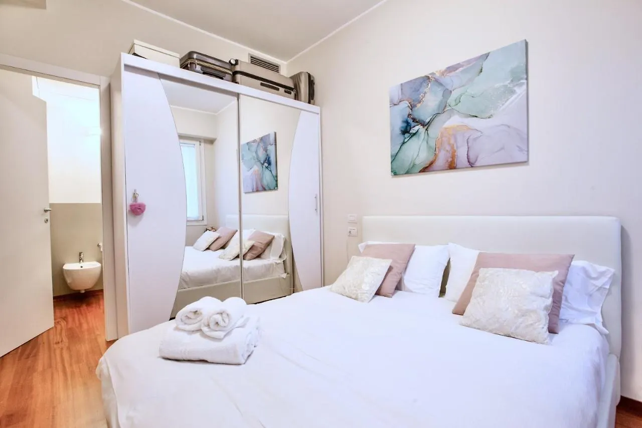 Easylife - Elegante Bilocale A Due Passi Dal Colorato Quartiere Di Porta Venezia Διαμέρισμα Μιλάνο